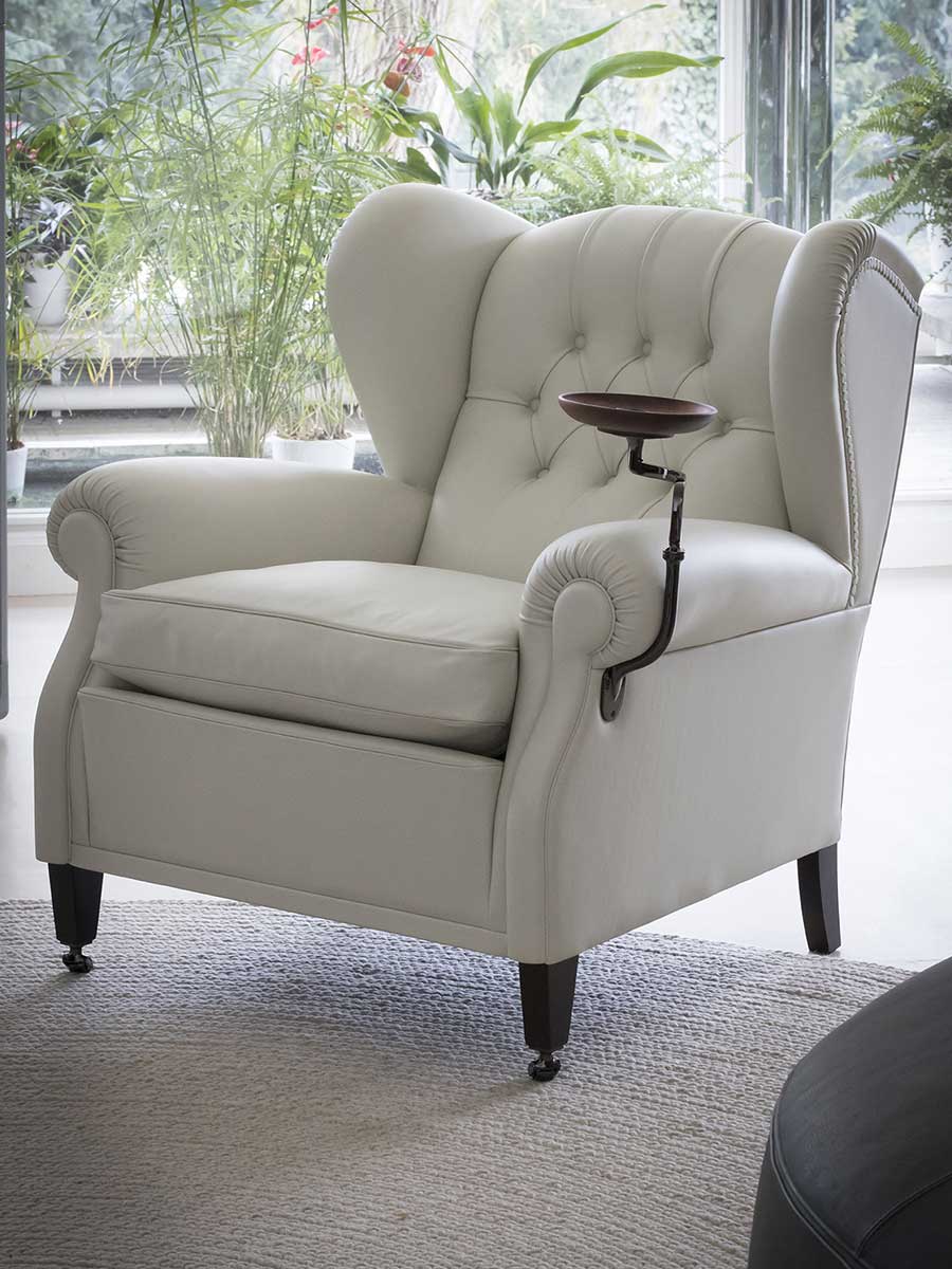 poltrona frau 1919 armchair