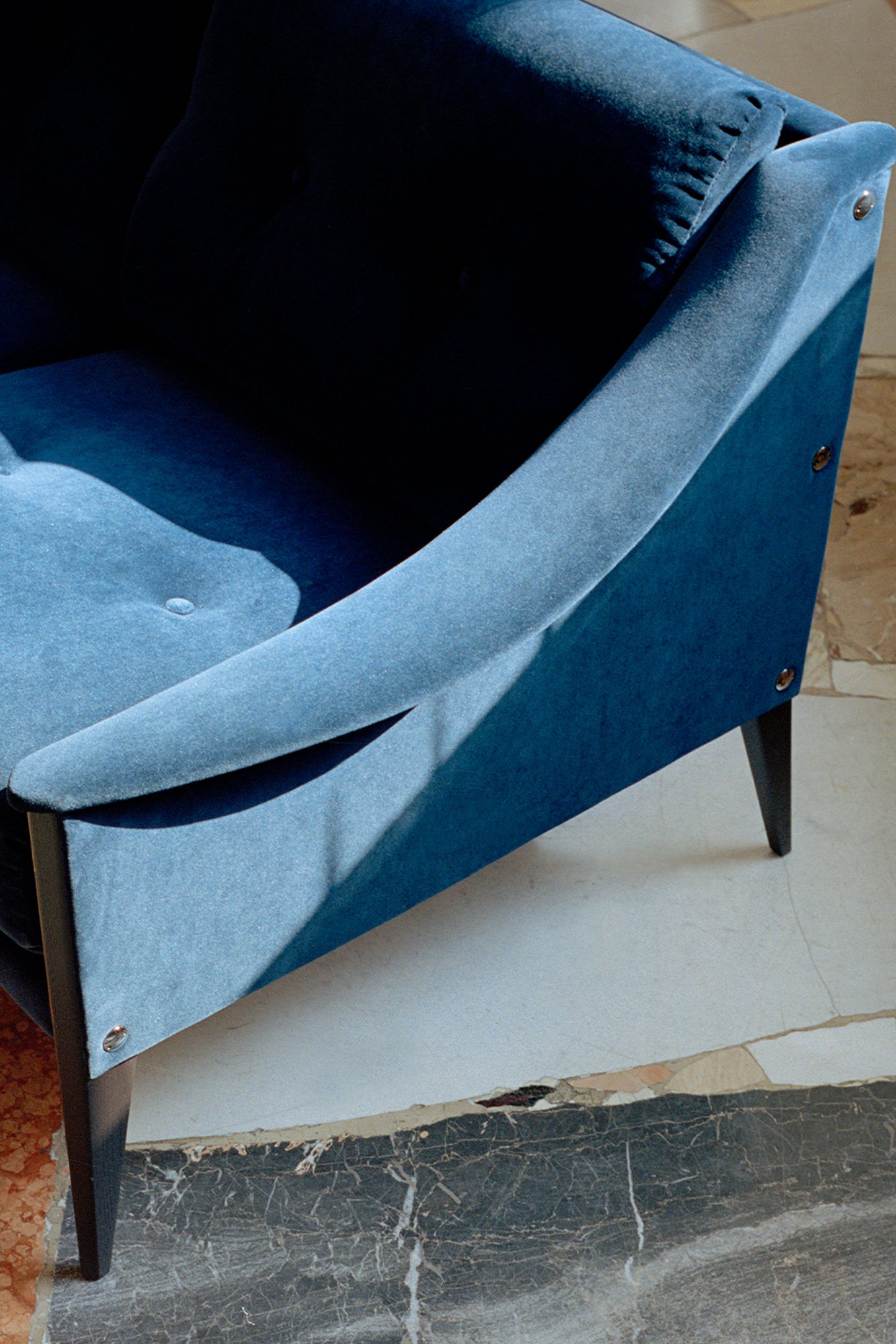 poltrona frau dezza 24 sofa