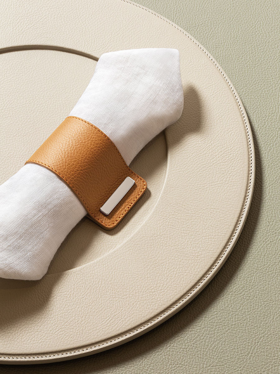poltrona frau tableware napkin ring