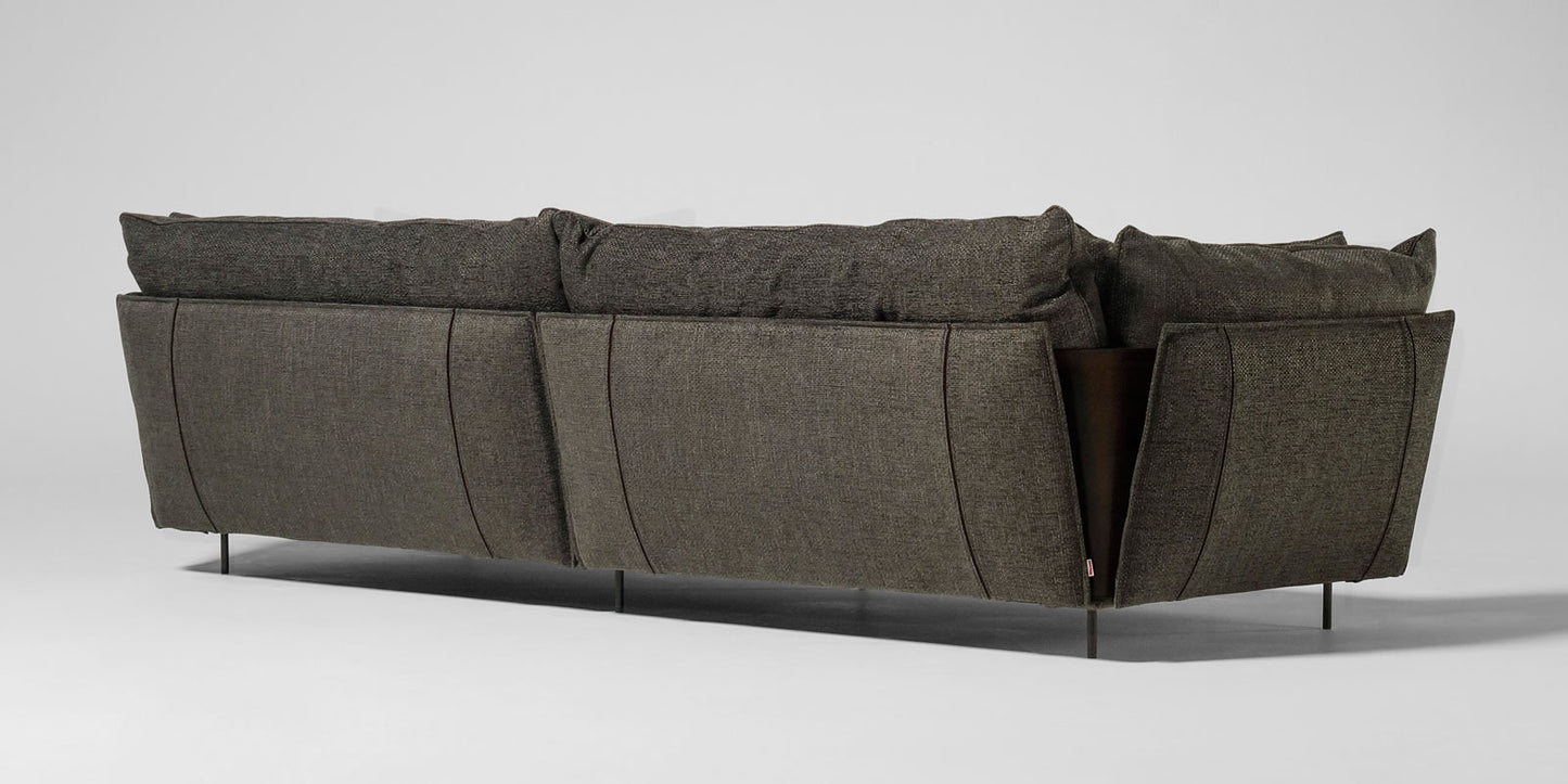 LIGHT FIELD | 3 seater sofa
