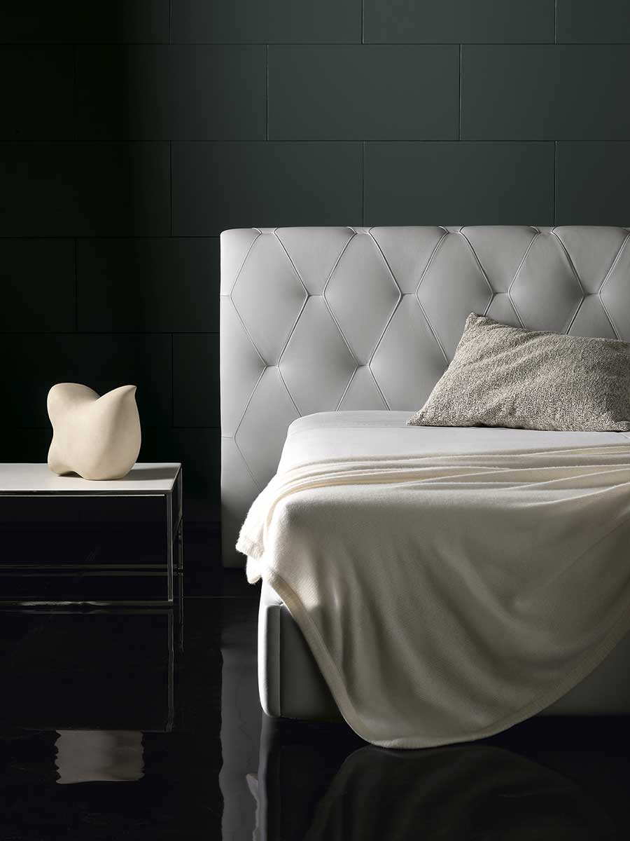 poltrona frau bluemoon bed