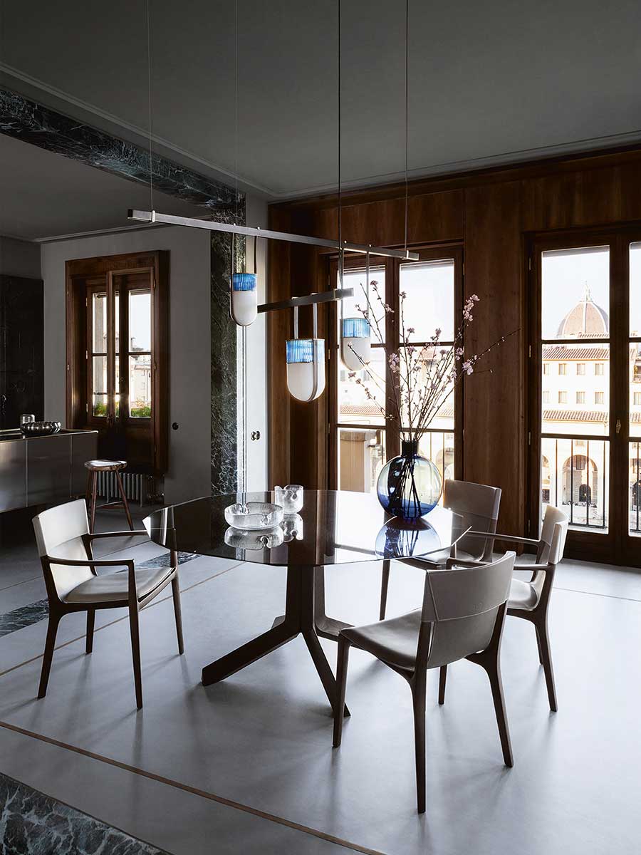 poltrona frau isadora chair with arms