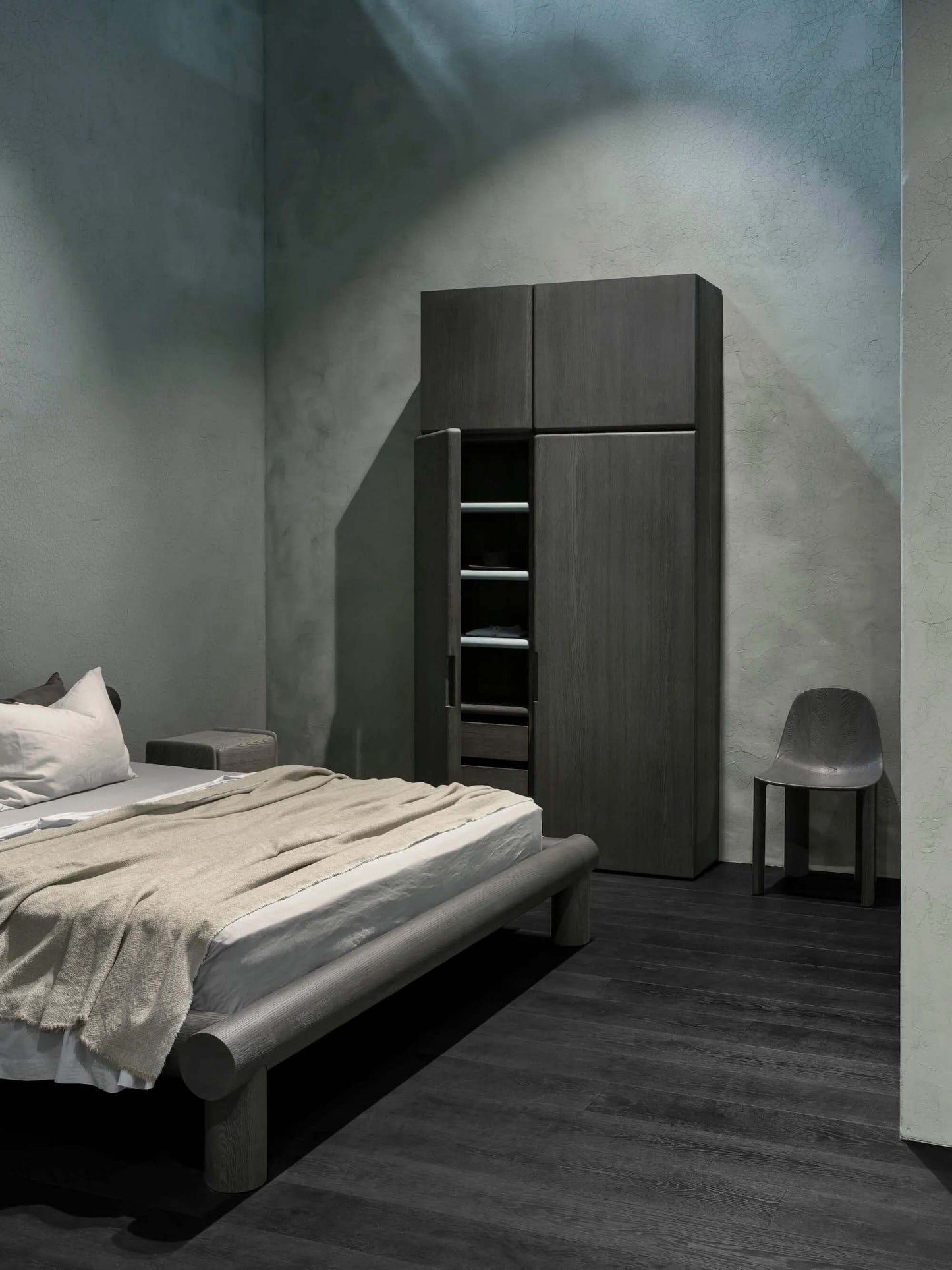 Kast Wardrobe Cabinet
