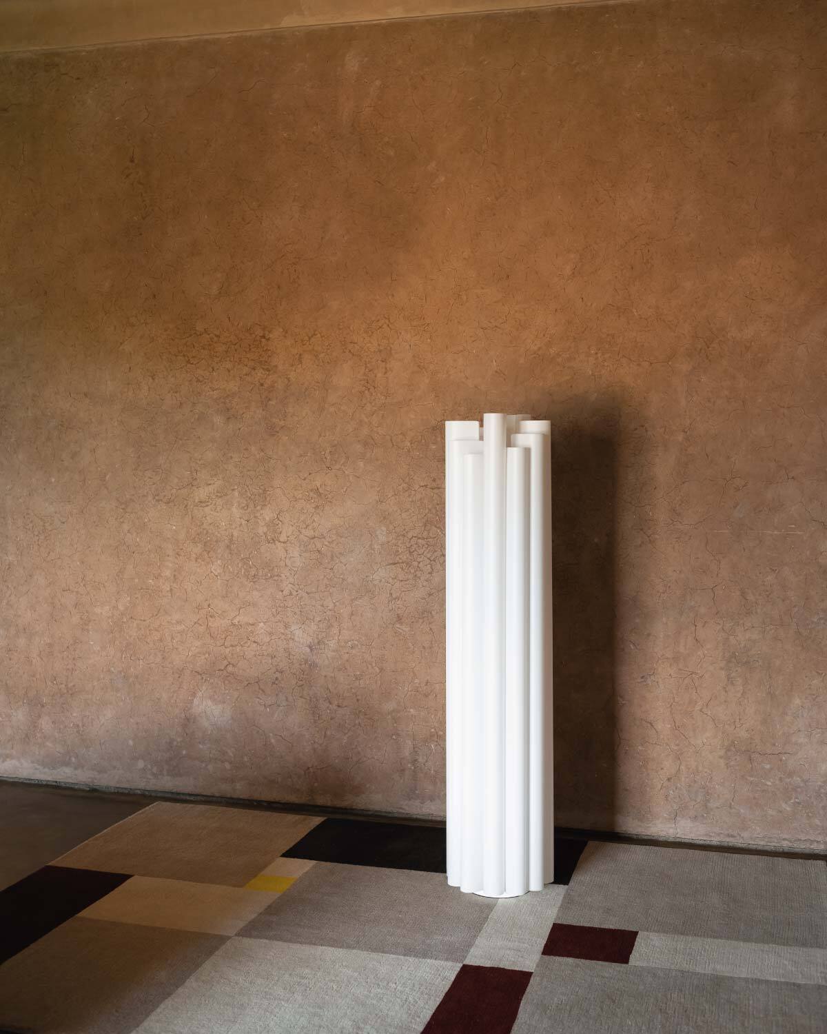 Vertical Nest Wall Light
