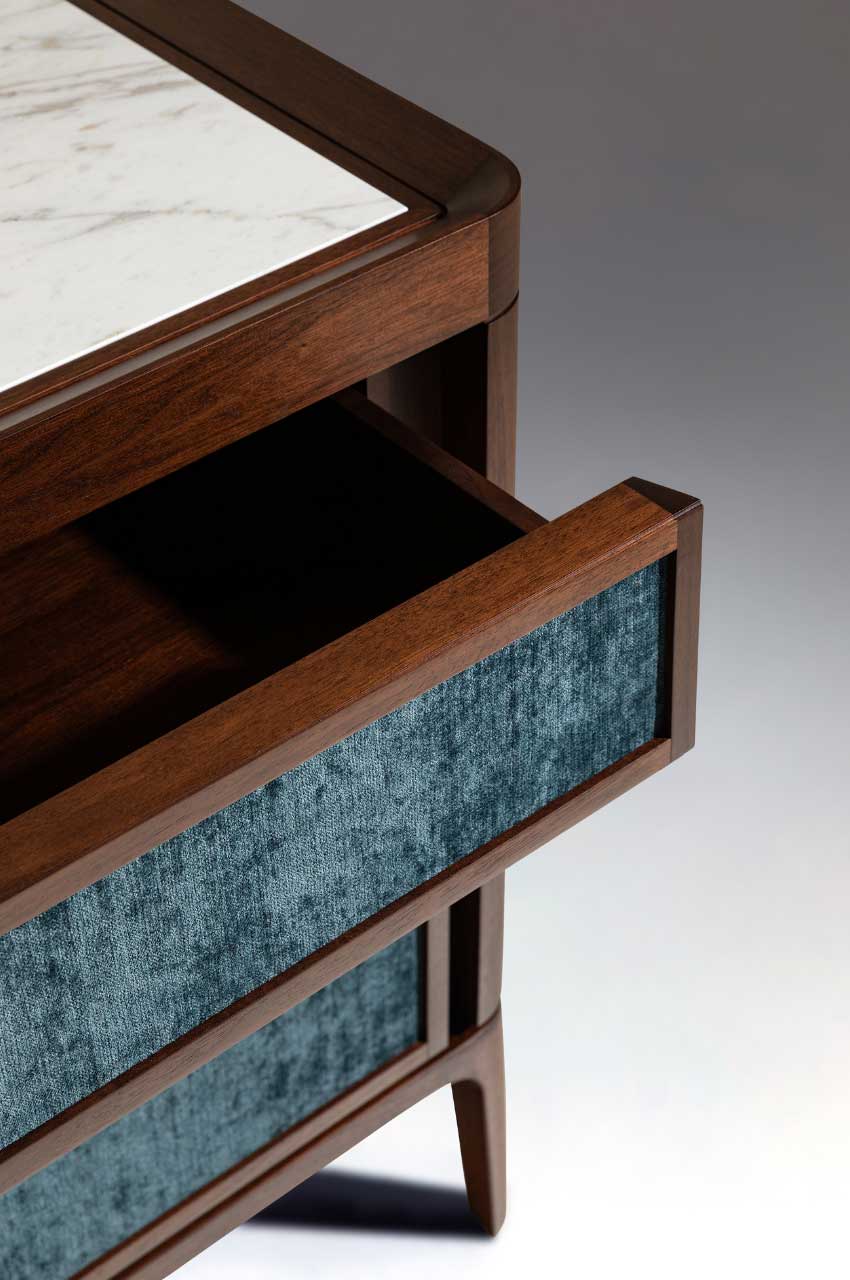 Full Chest of Drawers