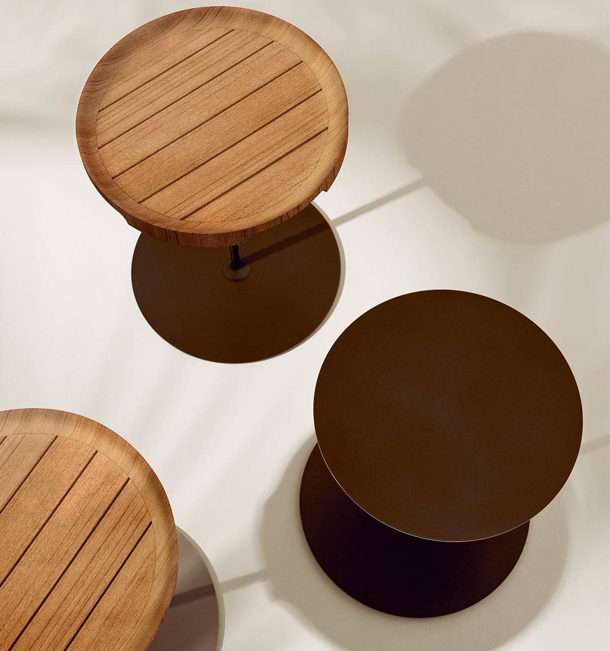 Tender Side Table