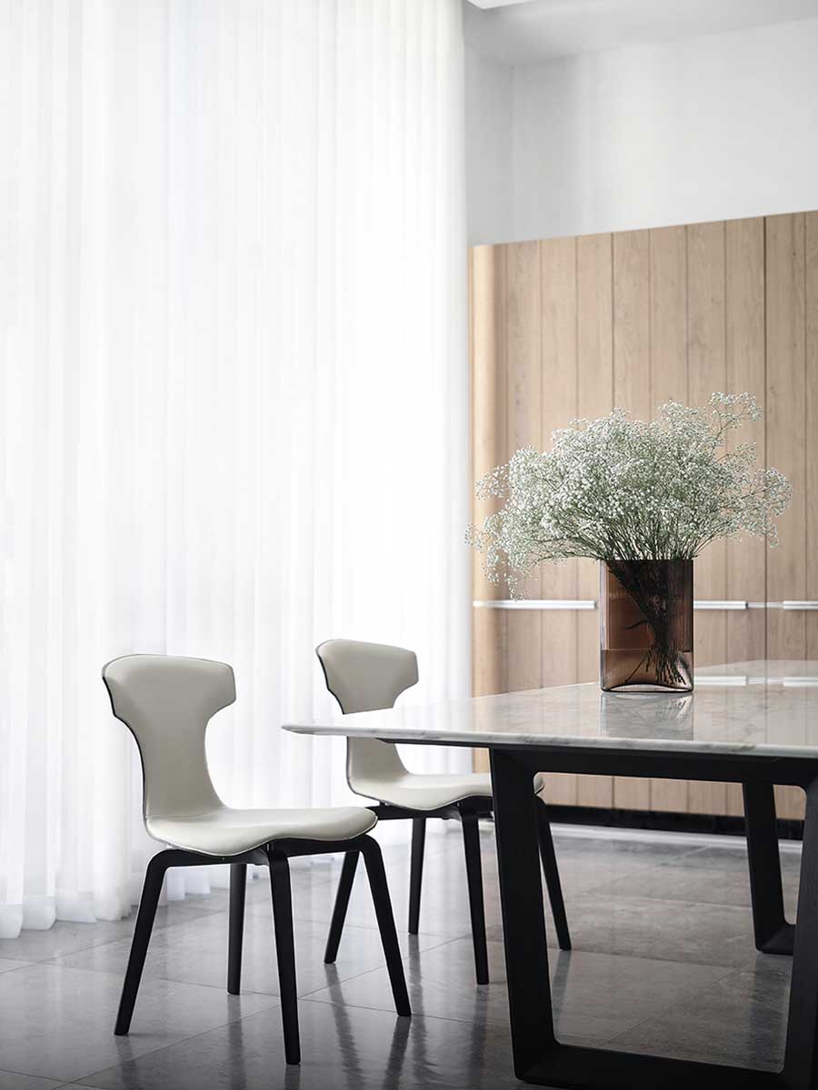 Bolero Rectangular Table