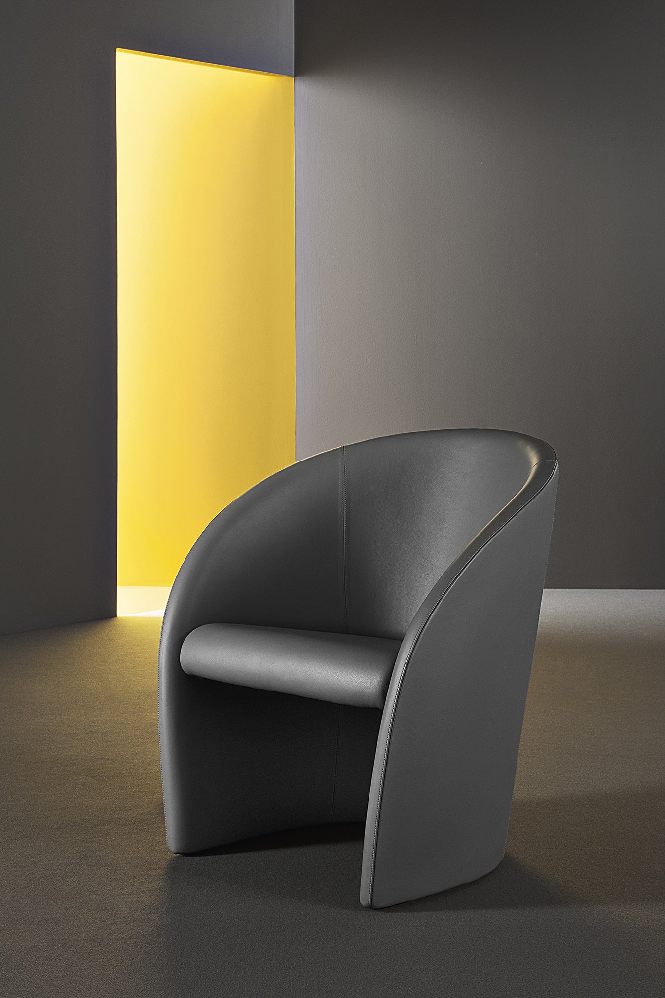 Intervista Armchair