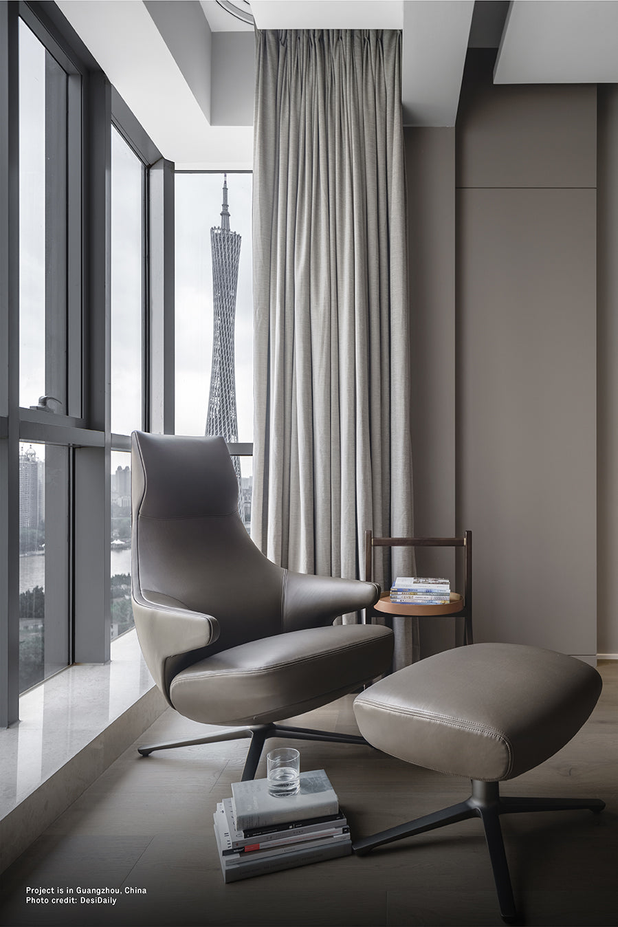 poltrona frau jay lounge armchair
