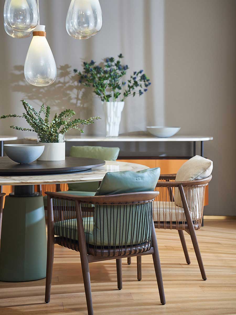 Mesa Due Table With Lazy Susan