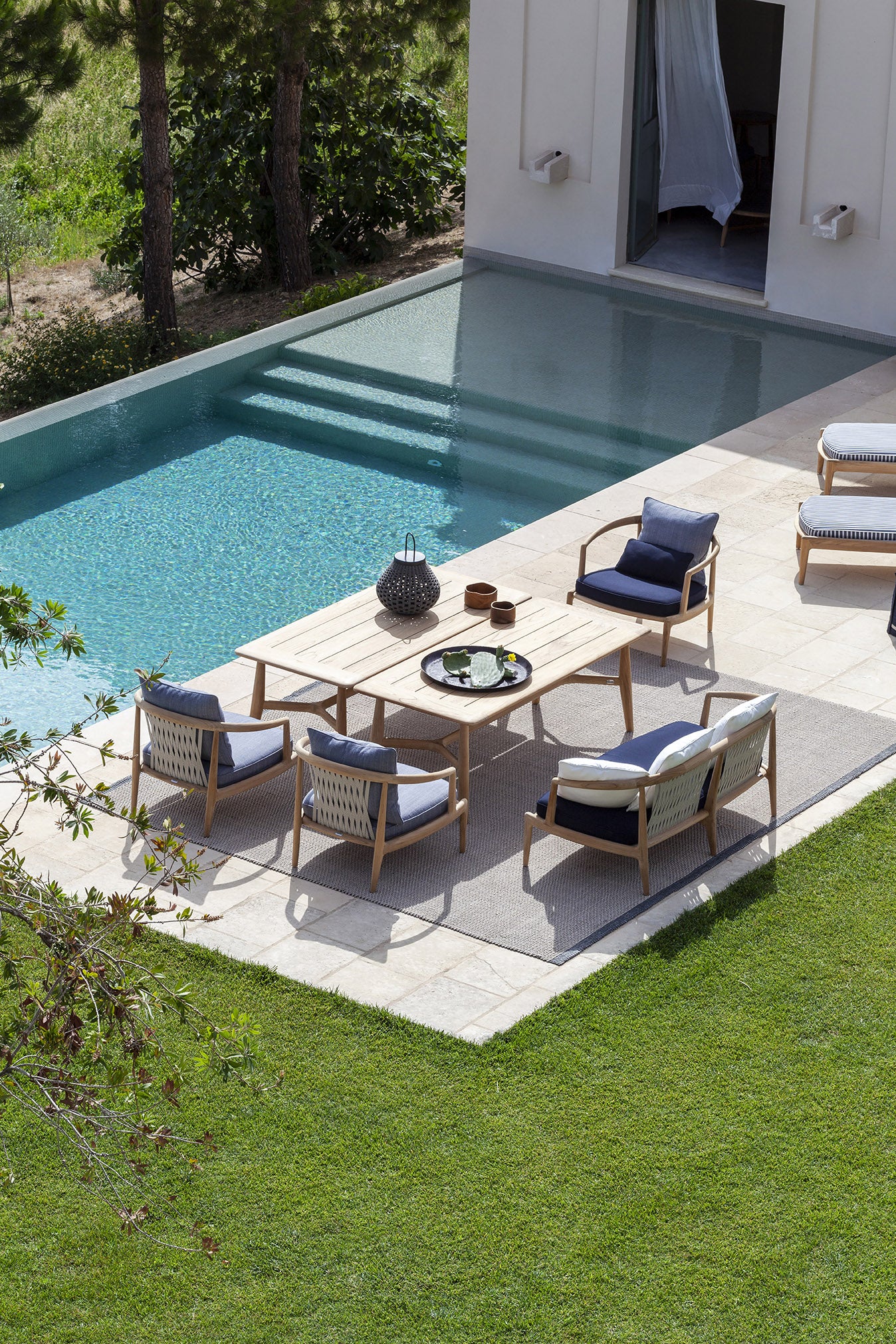 The Secret Garden Sofa