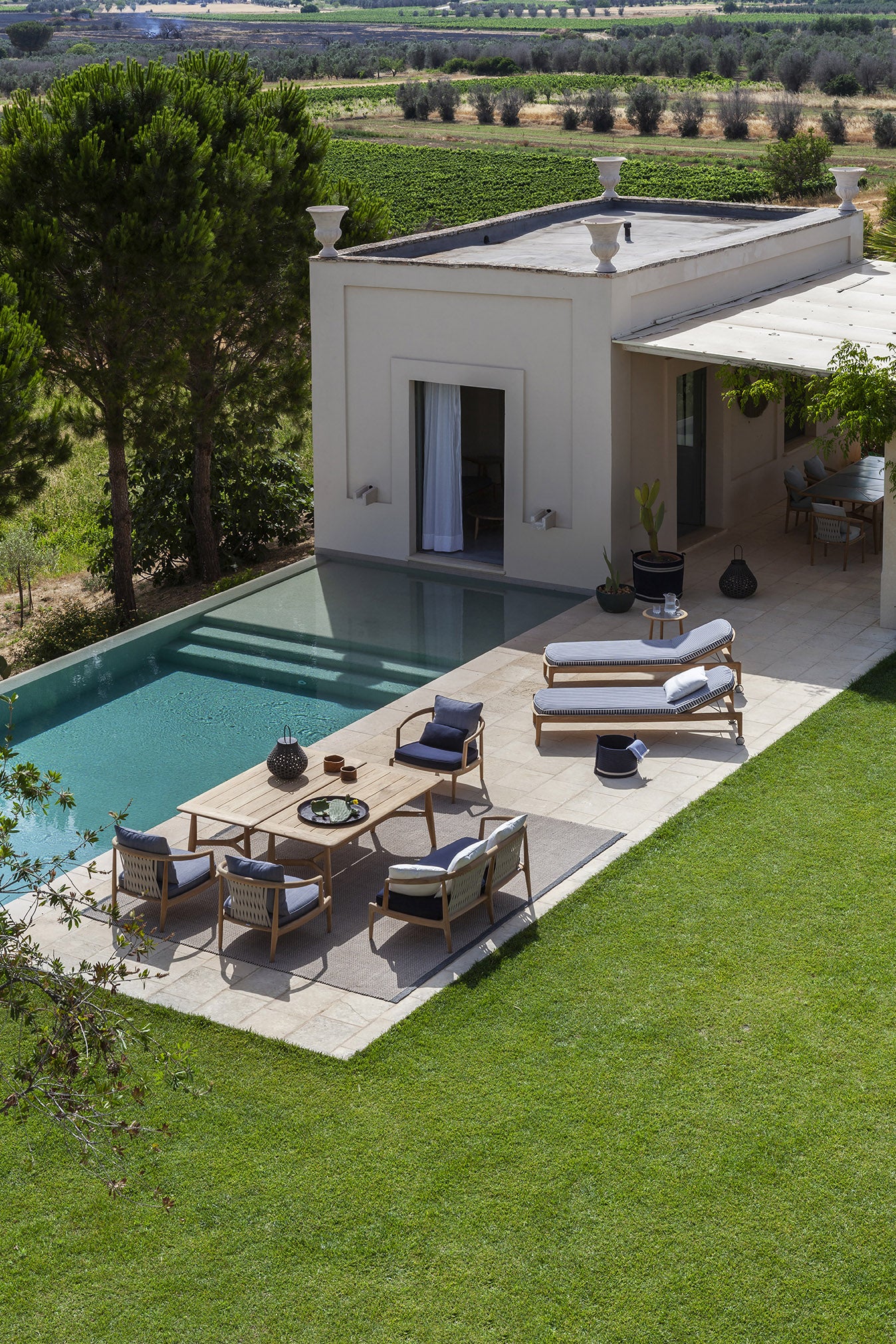 poltrona frau the secret garden sunbed