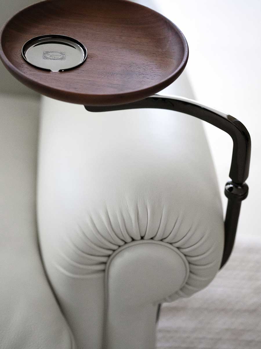 poltrona frau 1919 armchair