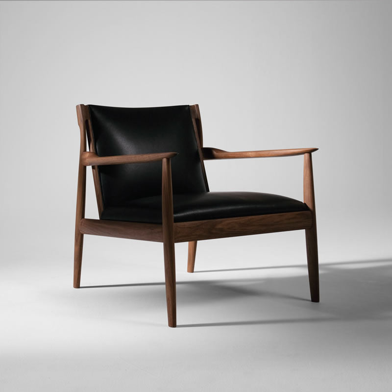 CLAUDE | Easy Chair