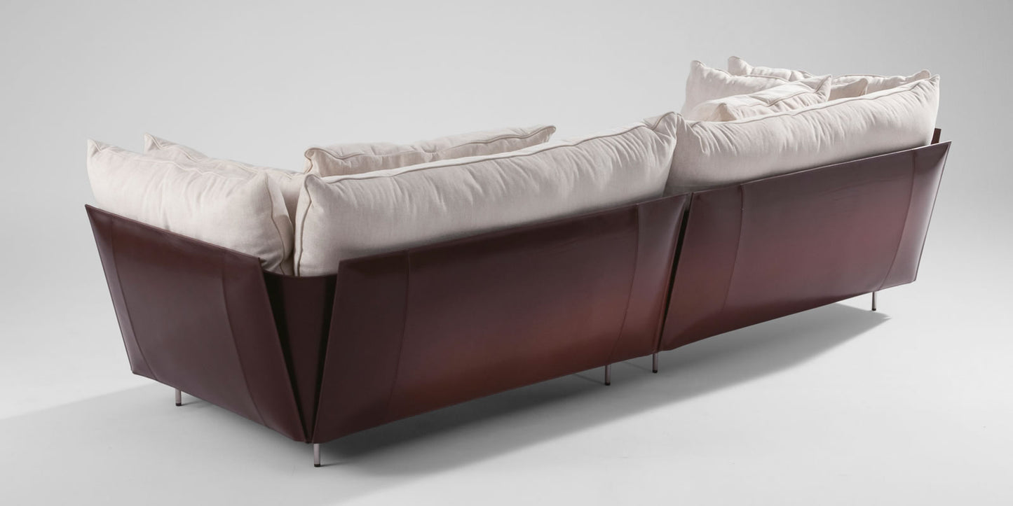 LIGHT FIELD | 3 seater sofa