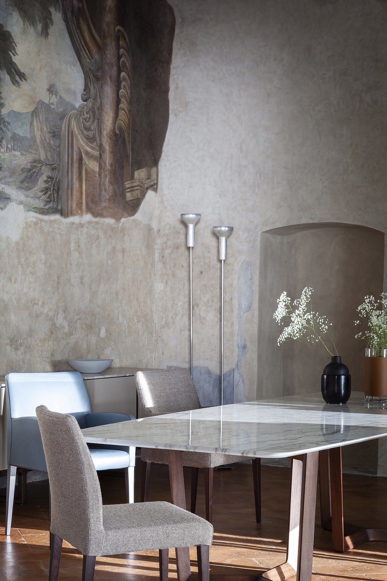 poltrona frau liz chair