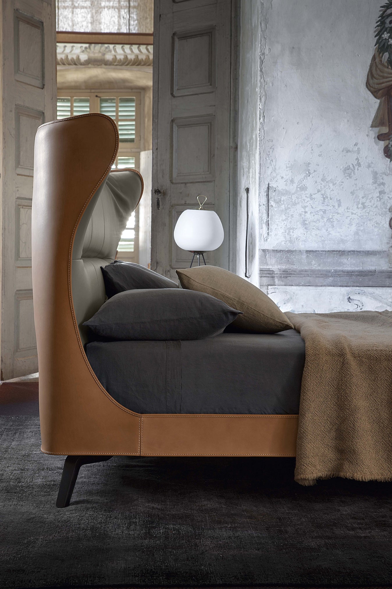 poltrona frau mamy blue bed