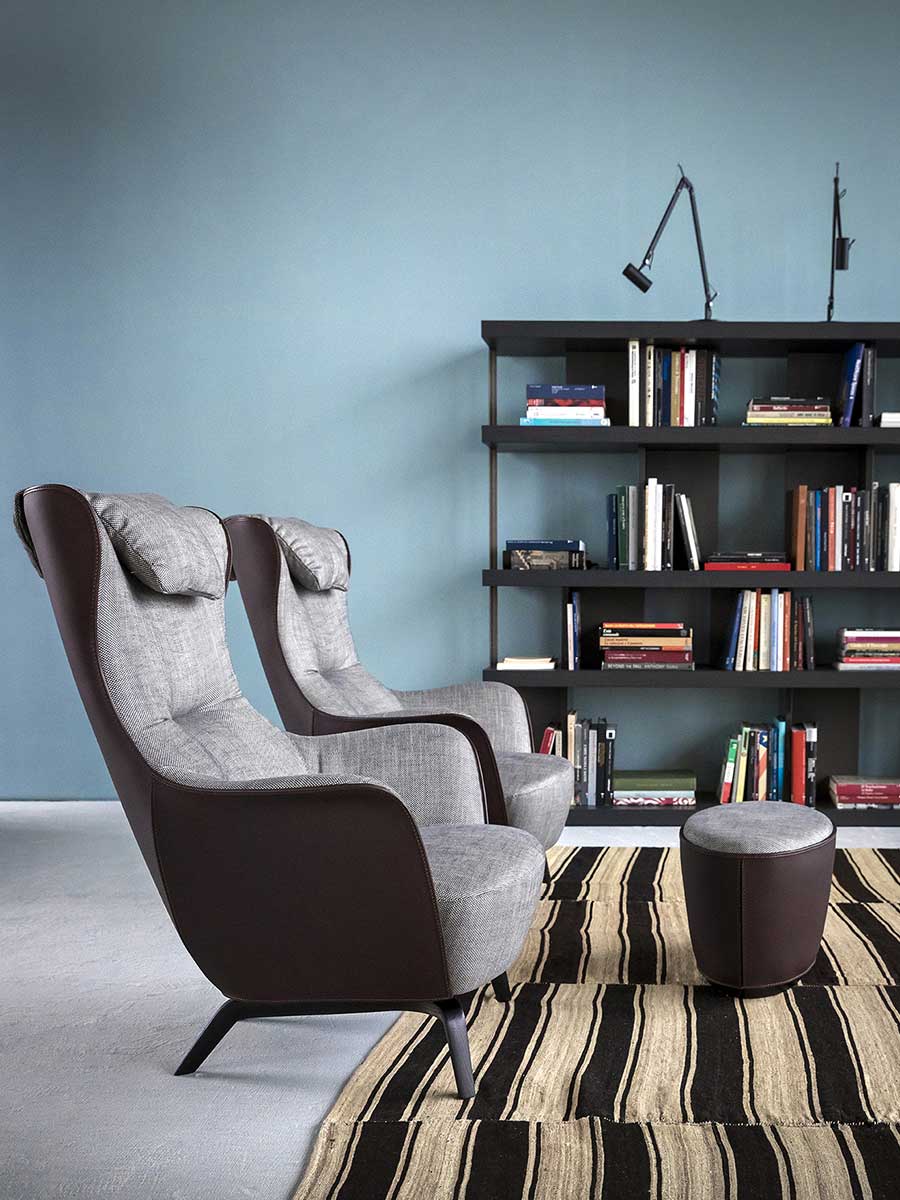 poltrona frau mamy blue ottoman