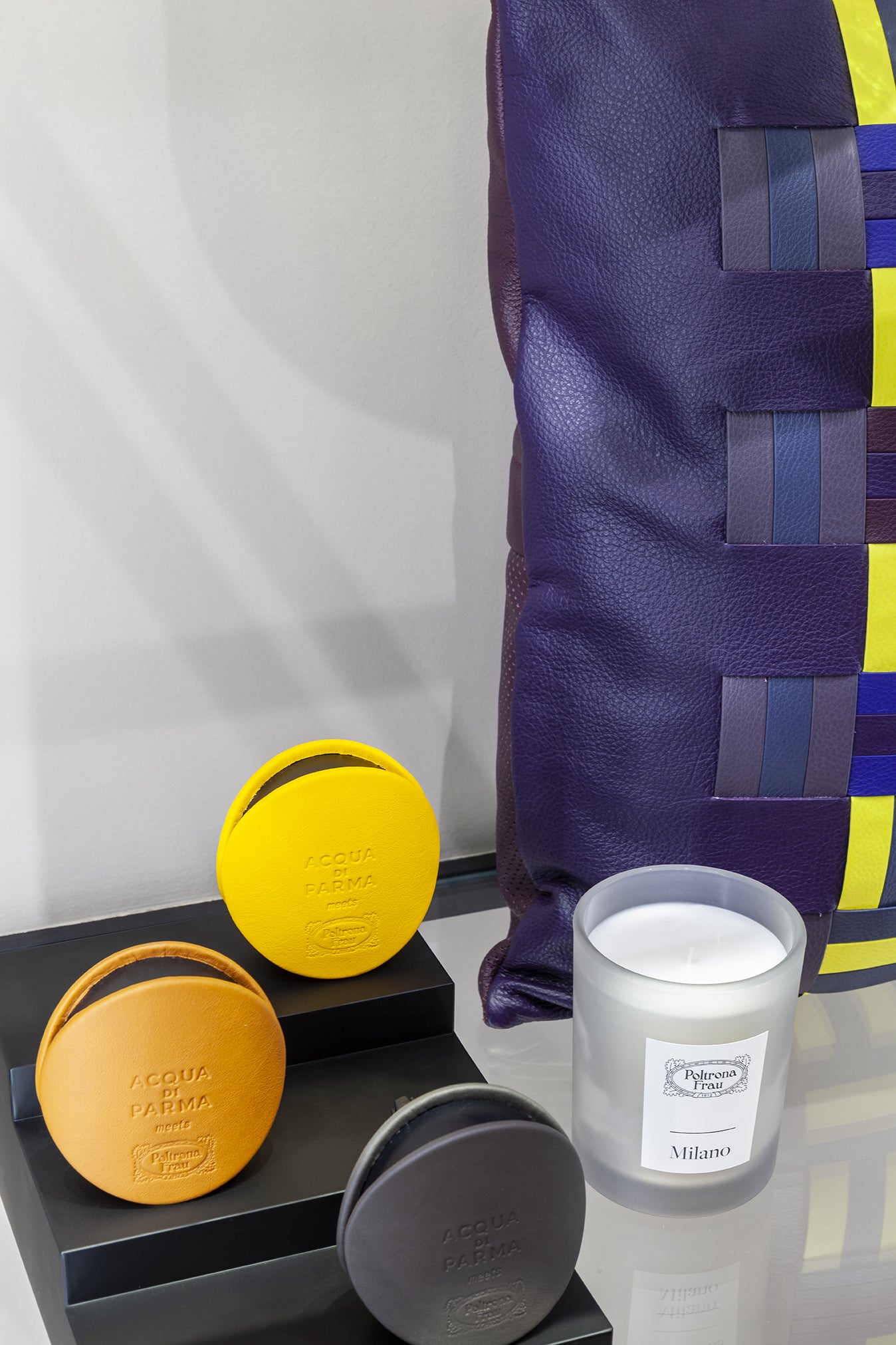 poltrona frau milano candle