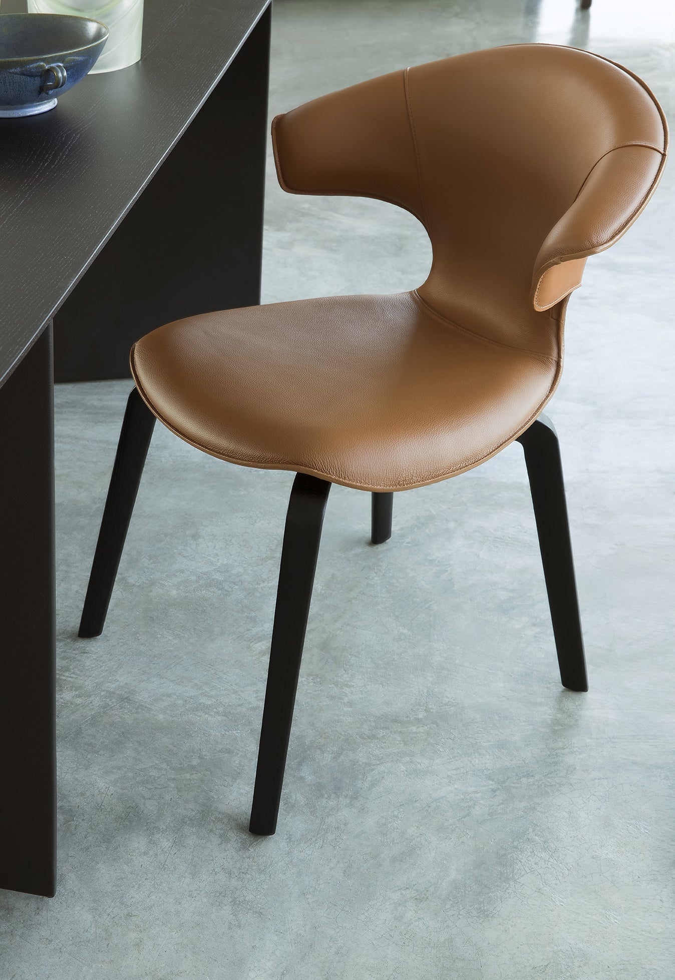 poltrona frau montera small armchair