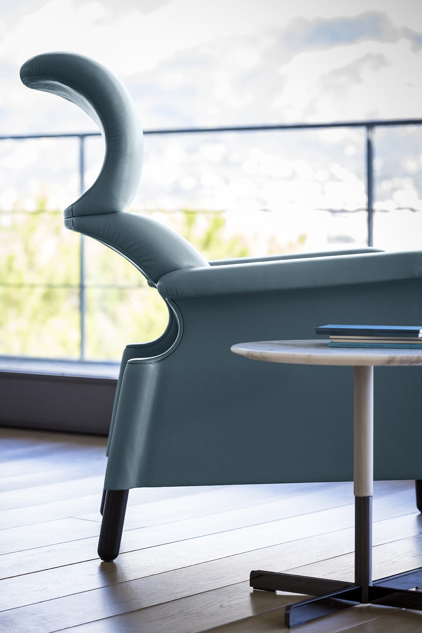 poltrona frau sanluca armchair