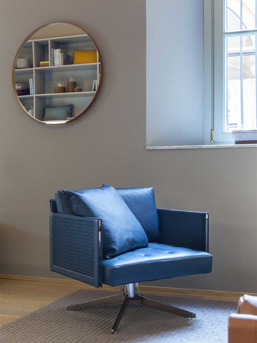 poltrona frau clayton armchair
