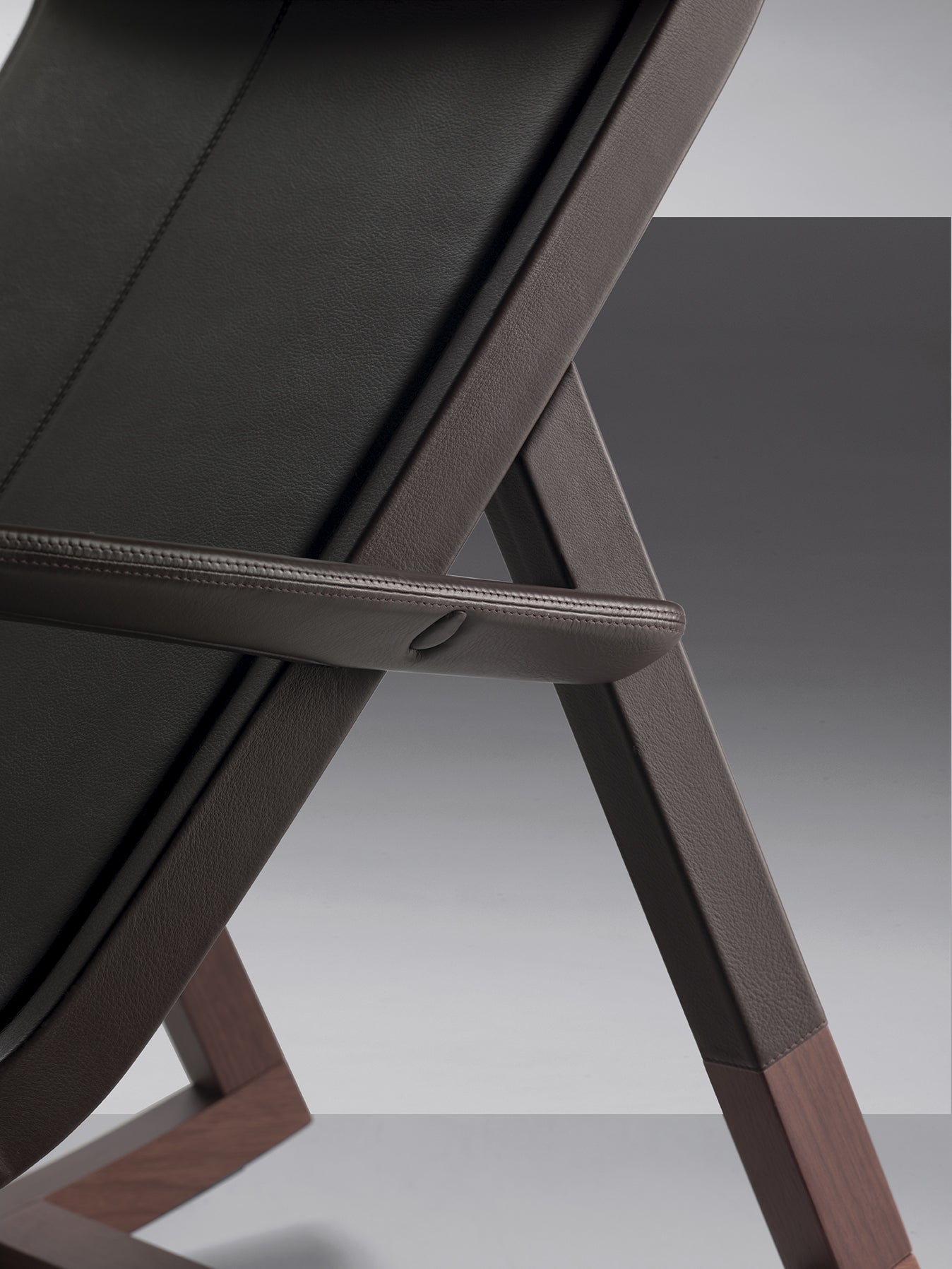 Don' Do Rocking Chair