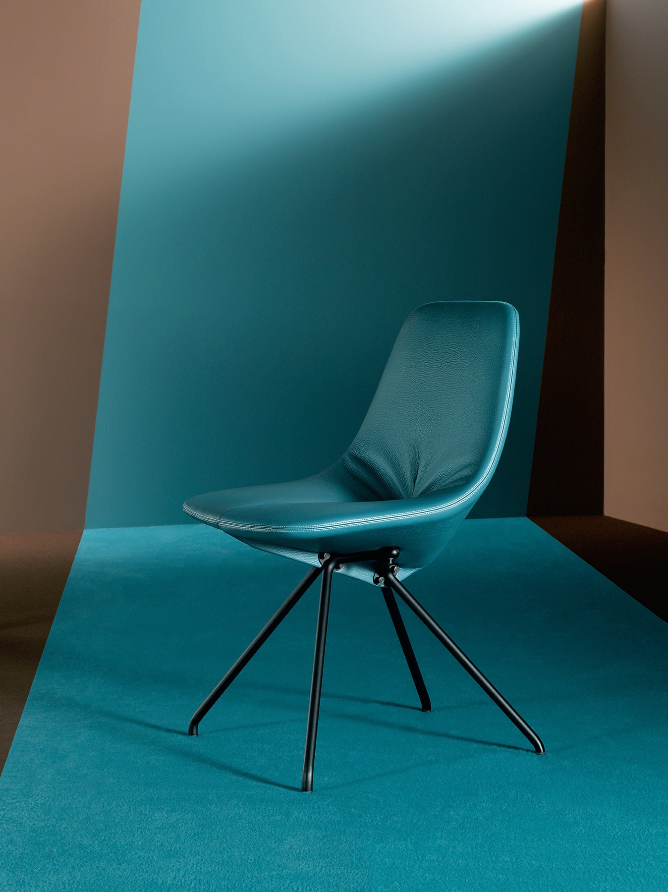 DU 30 Chair