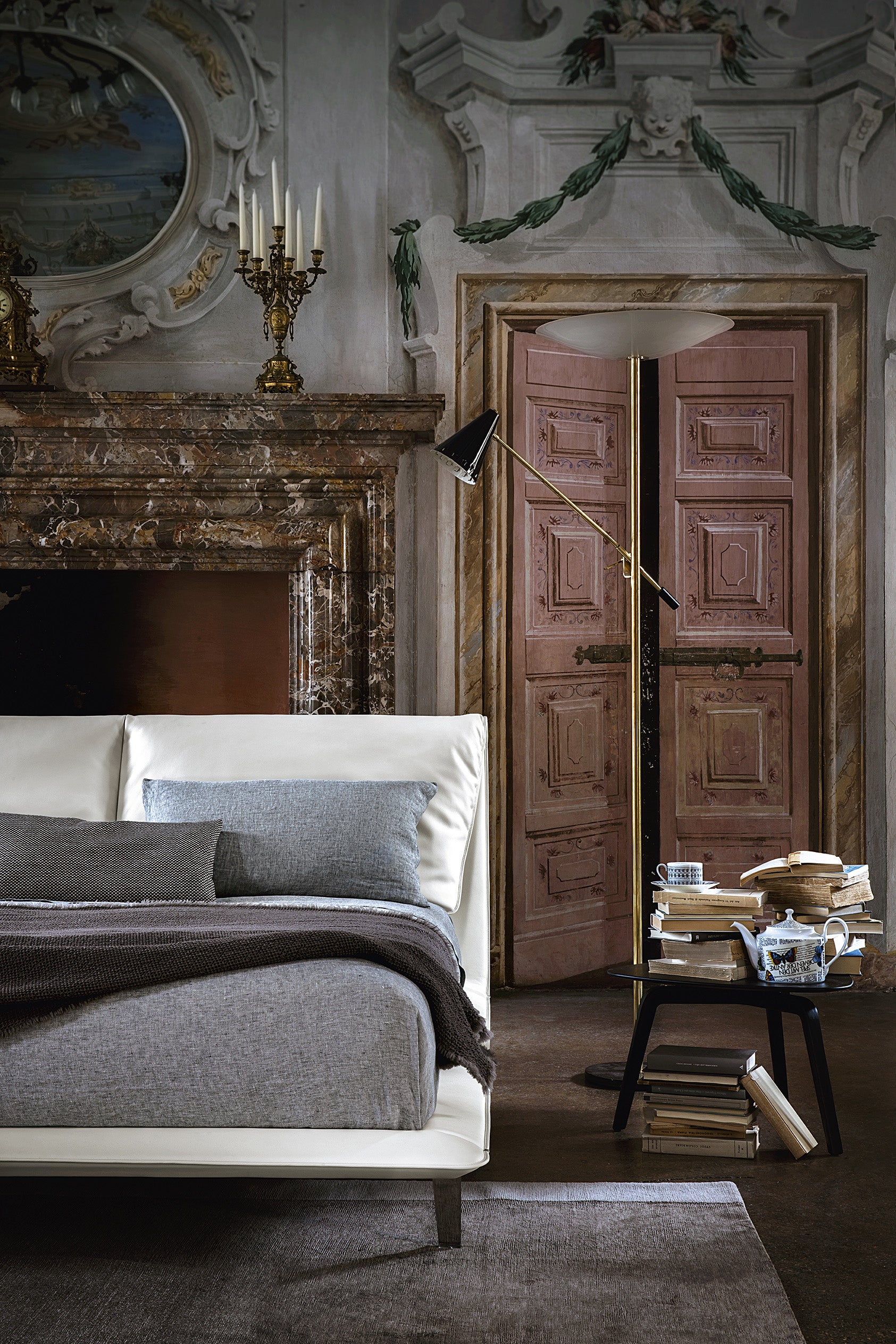 Fiorile Small Table With Triangular Top