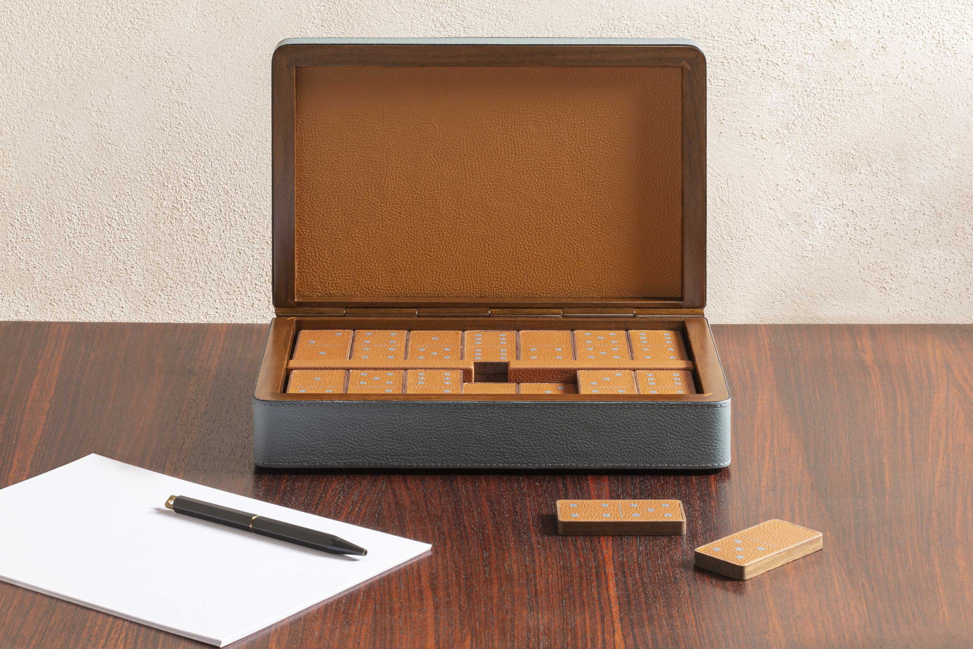 Games collection | Domino wooden box