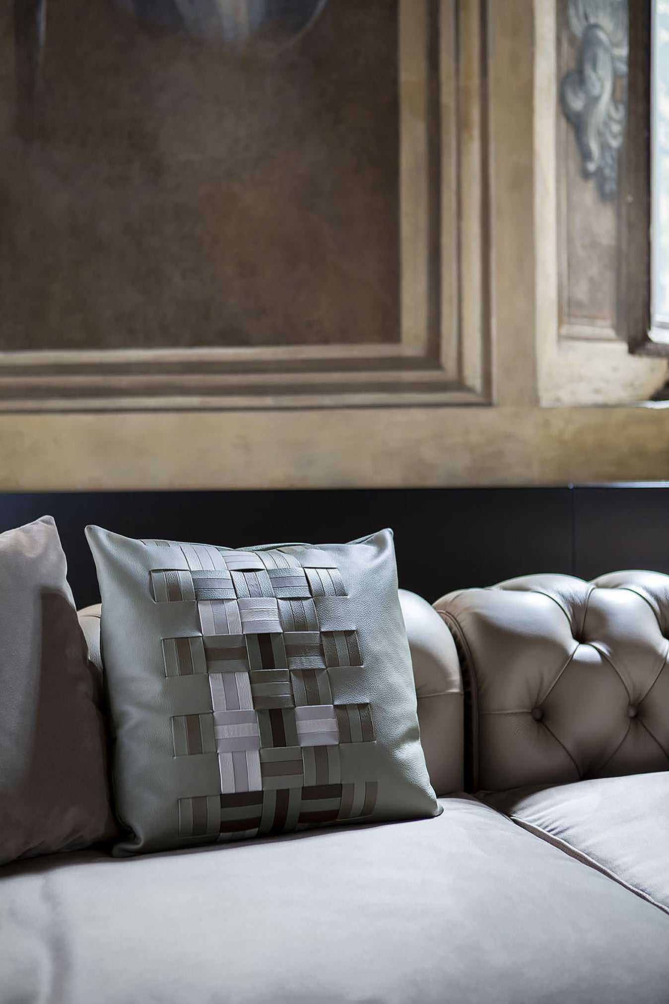 poltrona frau journey decorative cushions