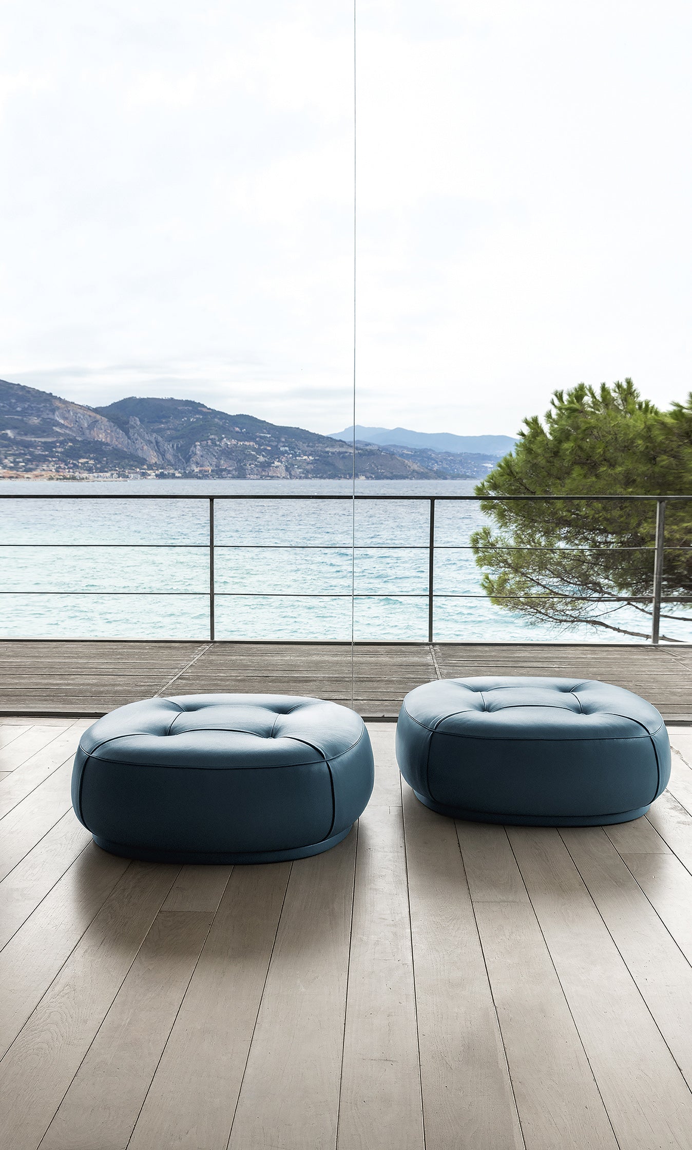 poltrona frau lepli 106x106 ottoman