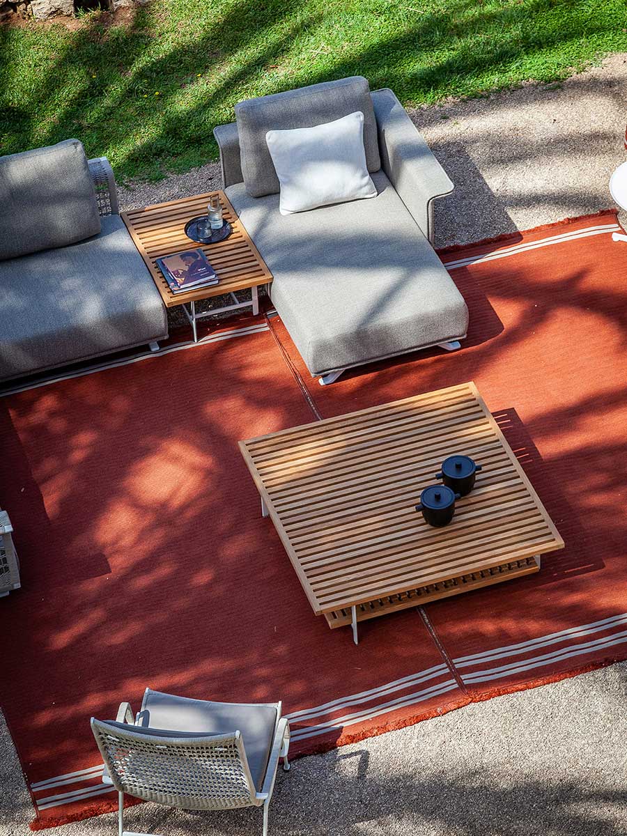 poltrona frau sherazade rug