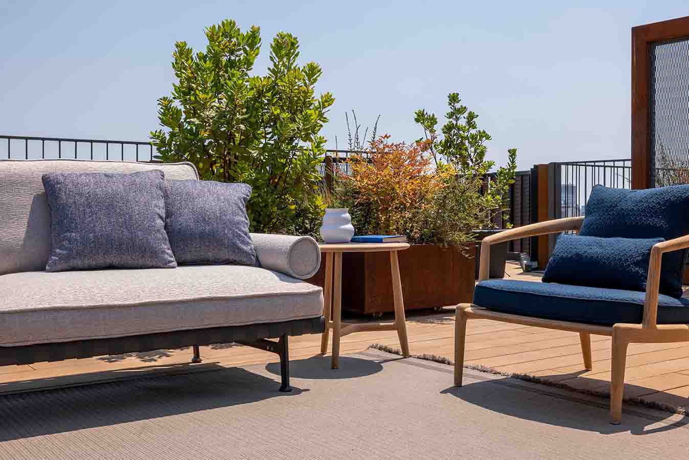 poltrona frau souvenir italie sofa