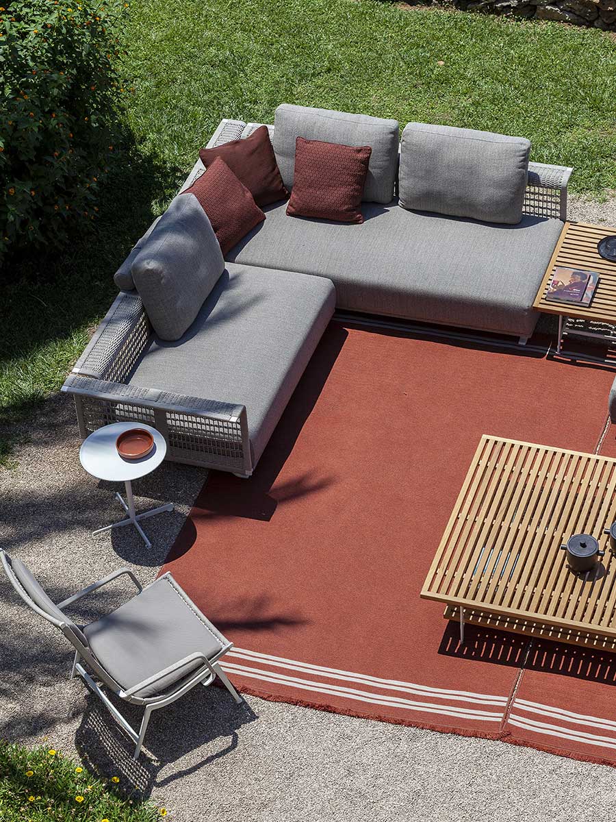 poltrona frau sherazade rug