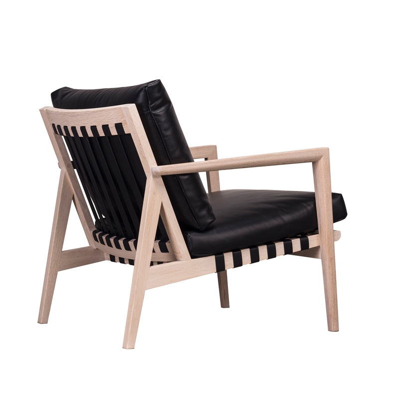 Blava Easy Chair