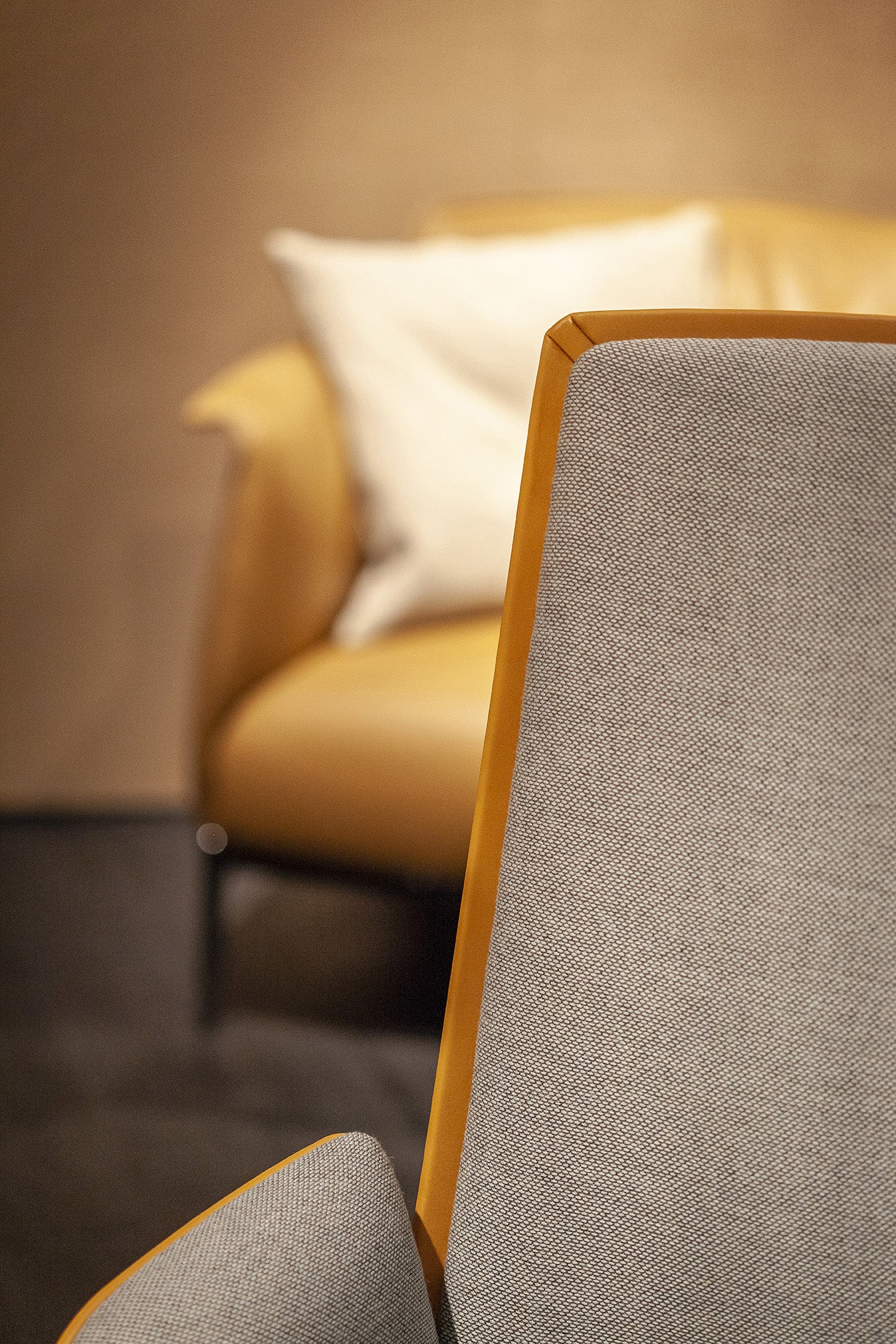poltrona frau cercle office chair