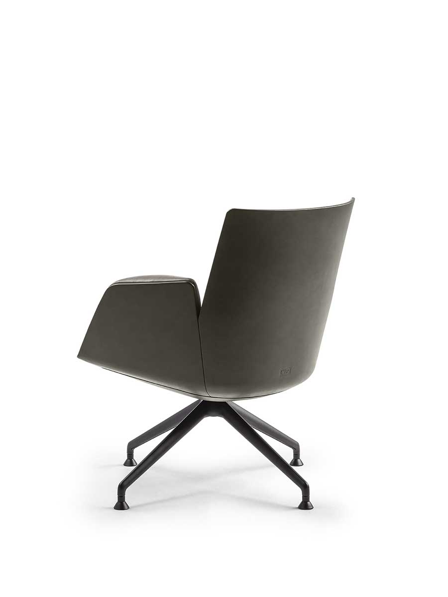 poltrona frau cercle visitor chair