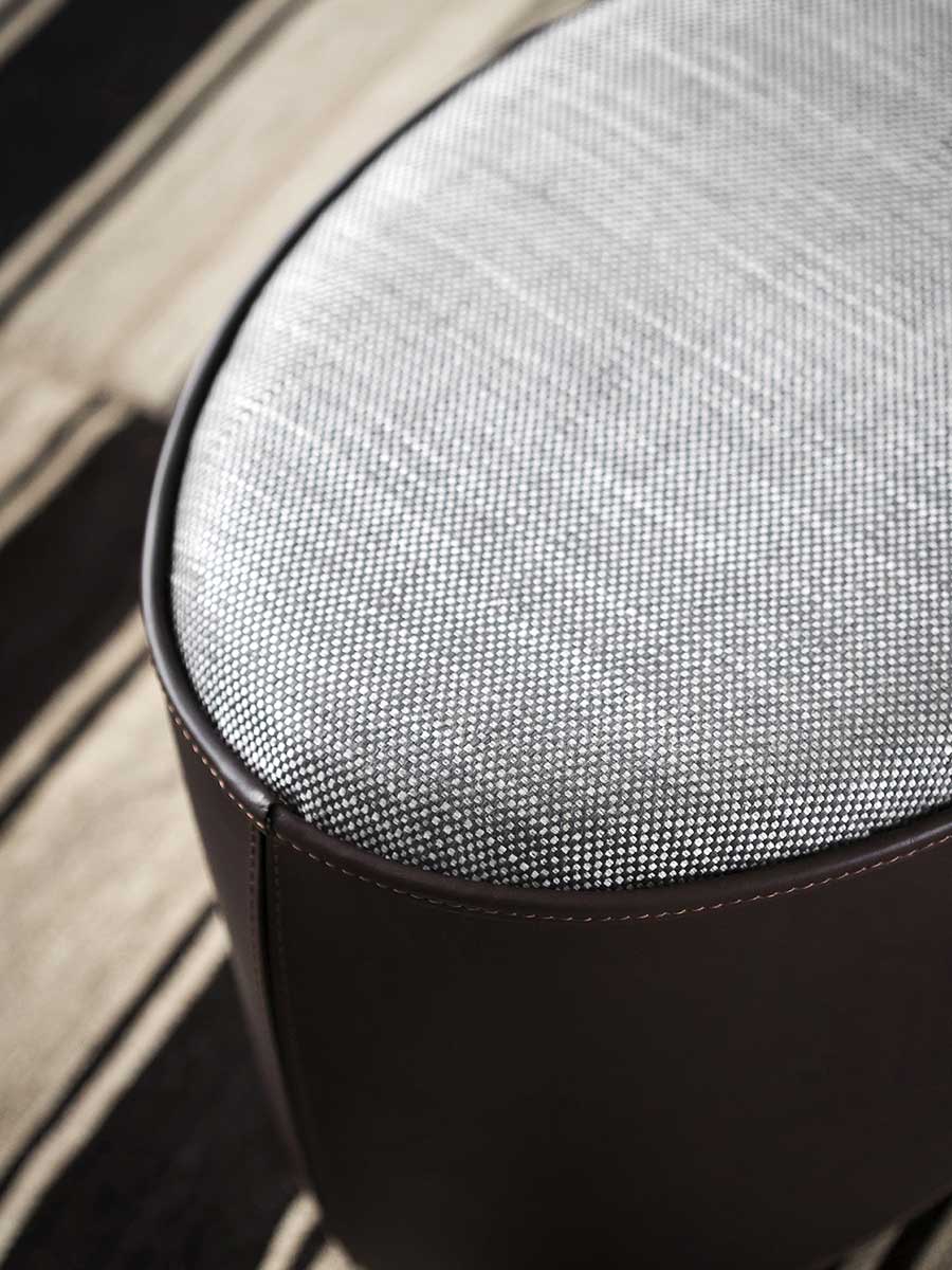 Mamy Blue Ottoman