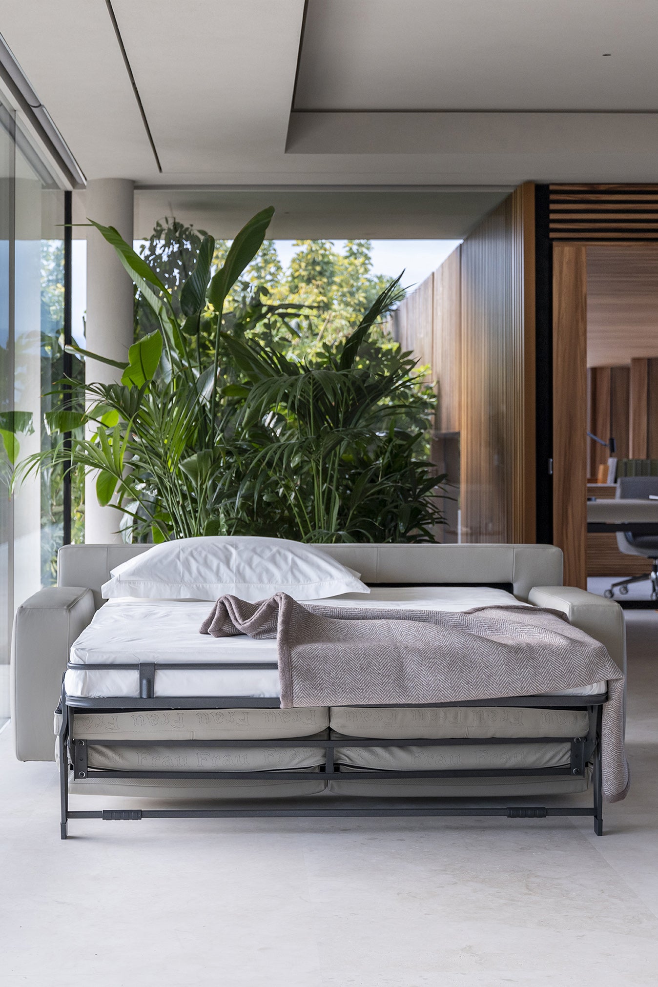 poltrona frau massimosistema sofa bed