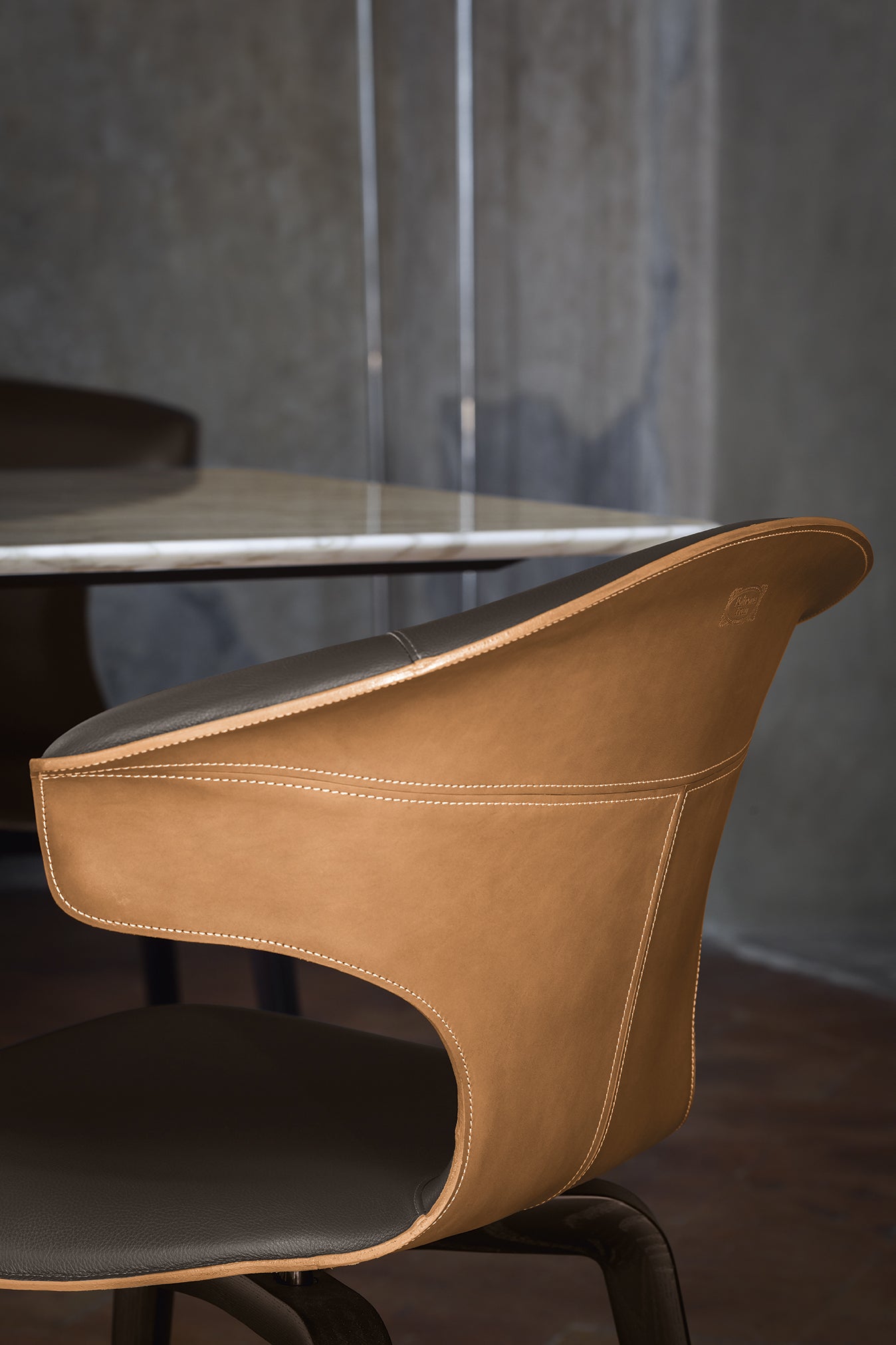 poltrona frau montera small armchair