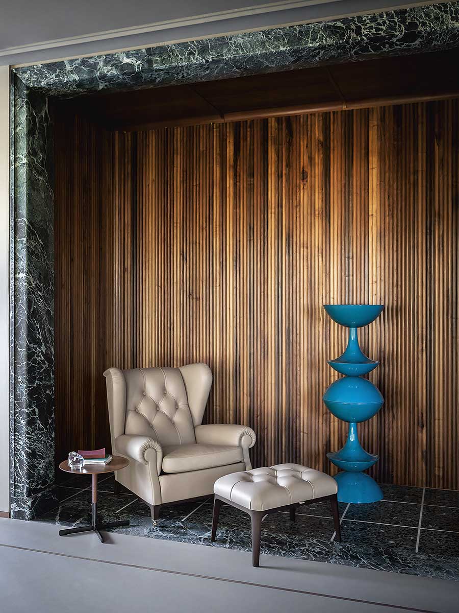 poltrona frau bob coffee table