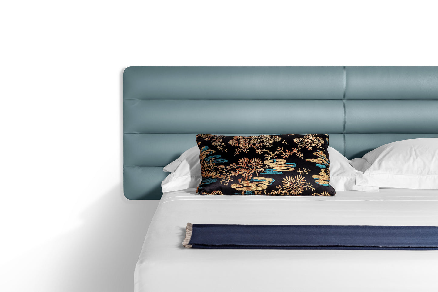 poltrona frau ferdinandea bed