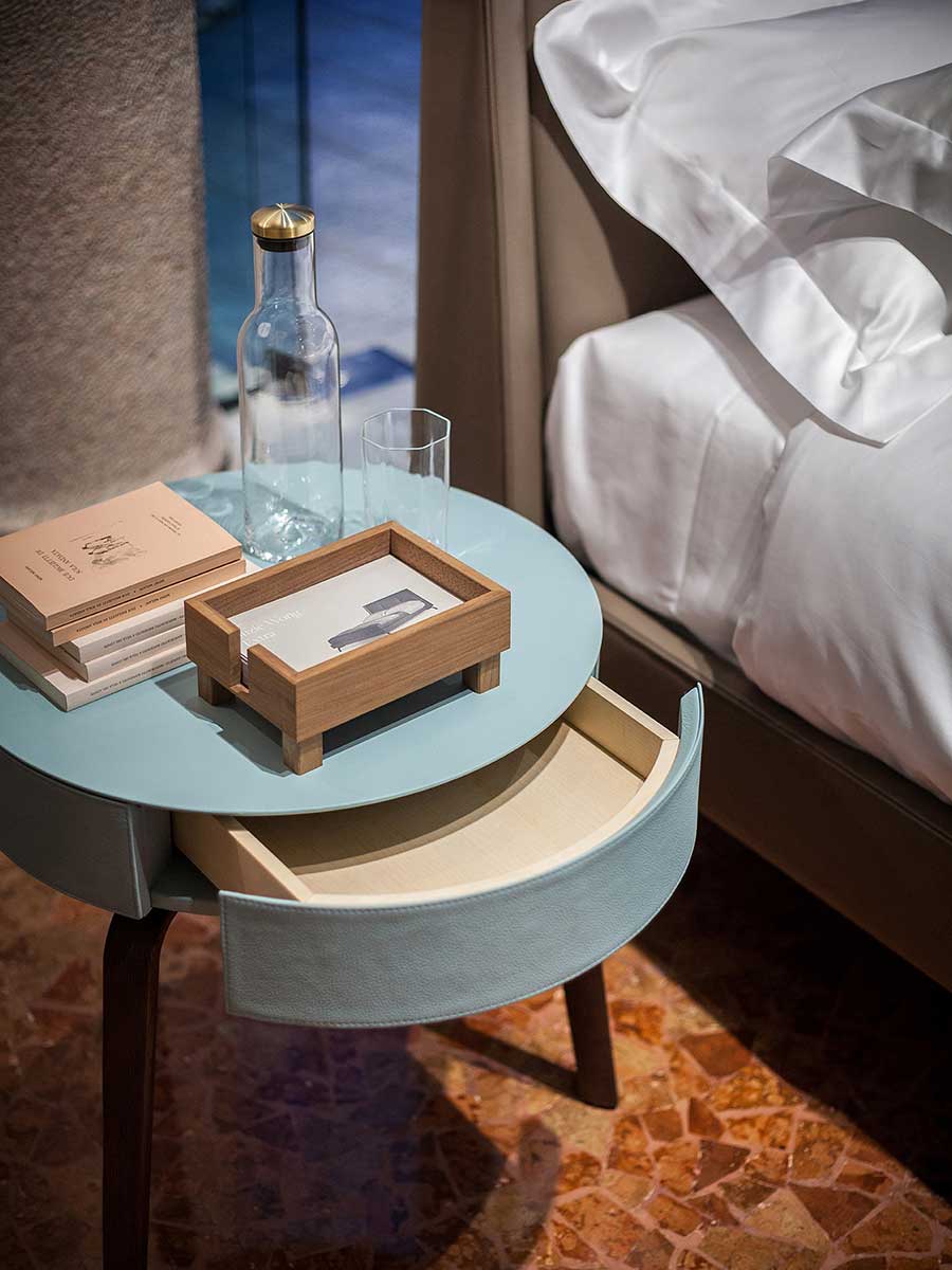 Fiorile Small Table With Drawer