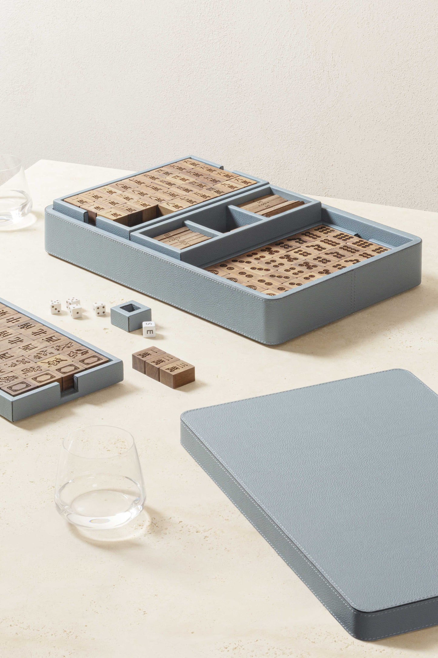 poltrona frau games mahjong