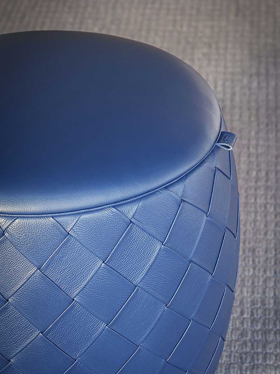 poltrona frau grant ottoman d46