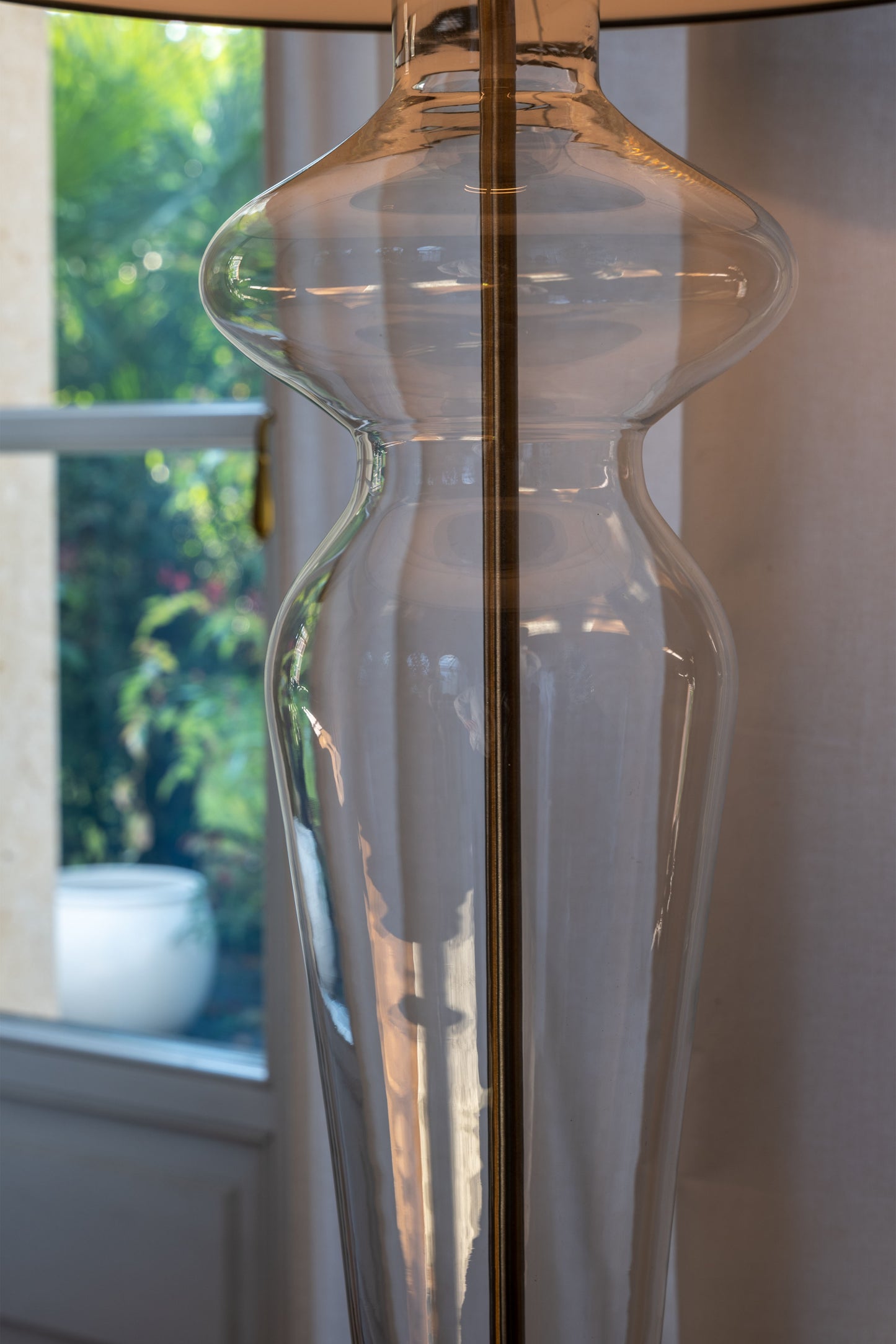 poltrona frau holly lamp