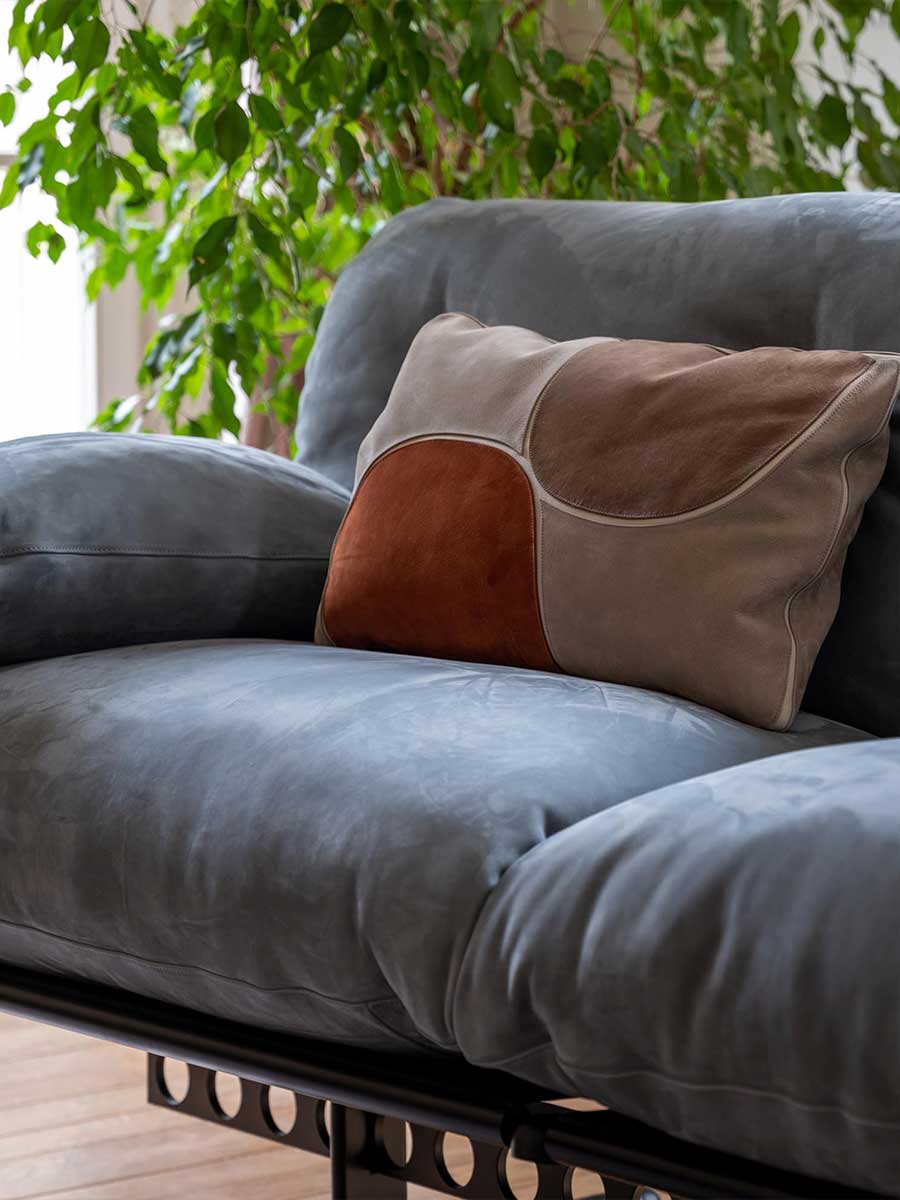 poltrona frau ikiperu decorative cushion