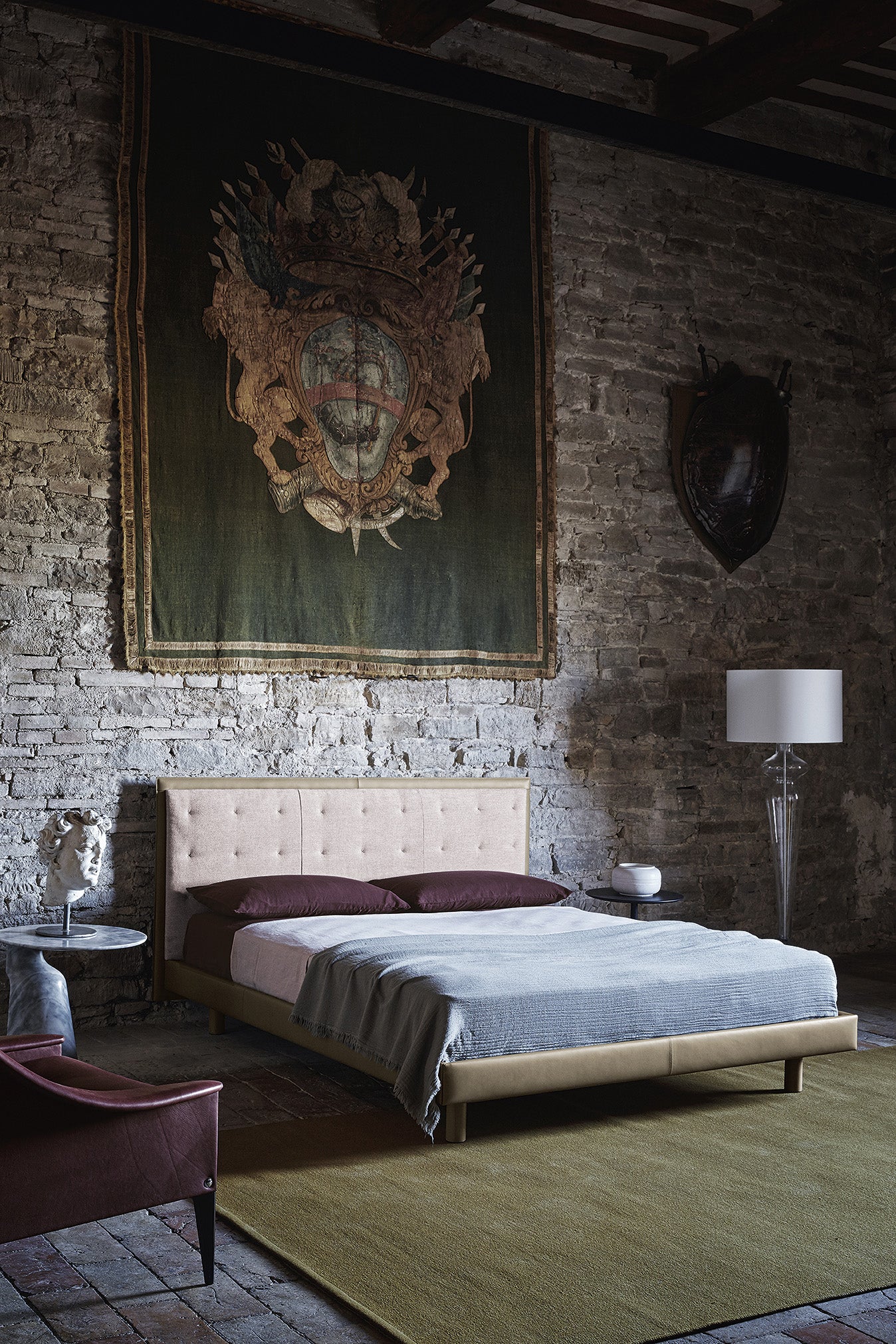 poltrona frau holly lamp
