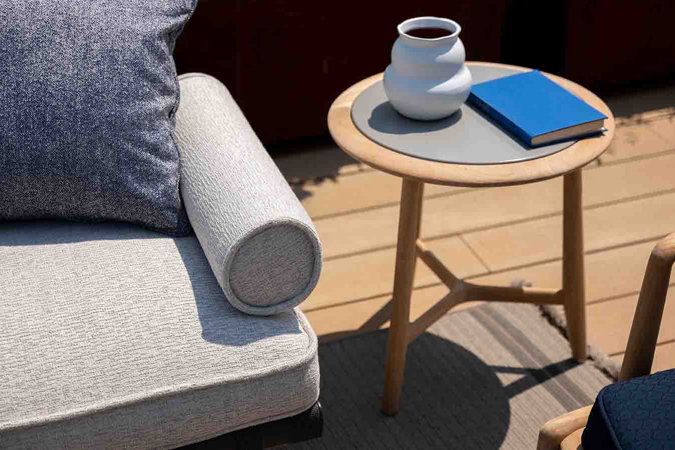 poltrona frau souvenir italie sofa